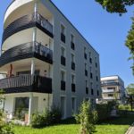 Top-moderne 2-Zimmer-Wohnung mit großem Südbalkon – zentral und doch idyllisch!